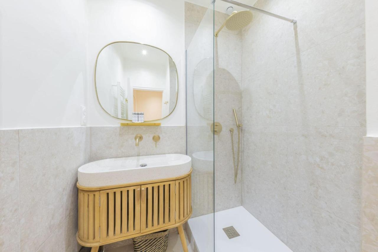 Peaceful Apartment - 1Br-4P - Batignolles Parigi Esterno foto
